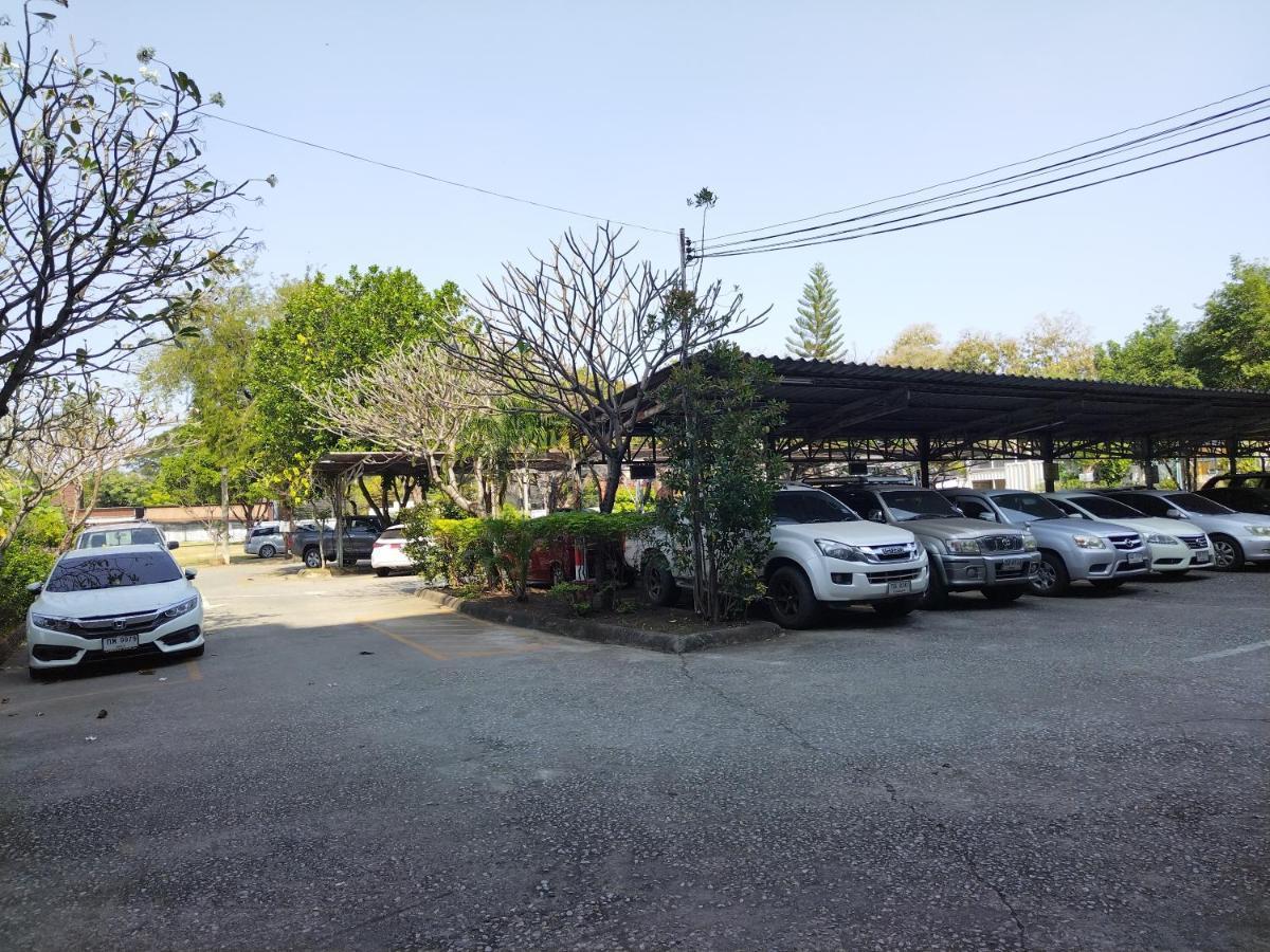 Supanich Condo Opposite The Train Station Chiangmai Chiang Mai Dış mekan fotoğraf