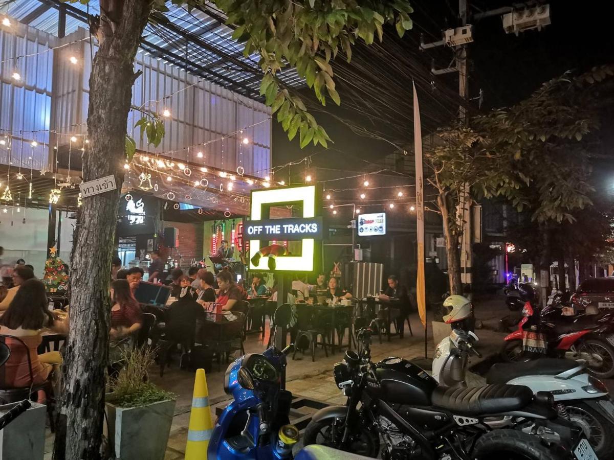 Supanich Condo Opposite The Train Station Chiangmai Chiang Mai Dış mekan fotoğraf